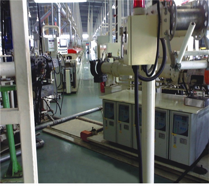 橡膠輪胎擠出機(jī)控溫