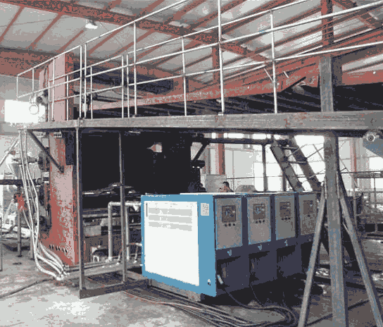 內(nèi)蒙古反應(yīng)釜冷熱模溫機(jī)-反應(yīng)釜制冷制熱一體機(jī)-反應(yīng)釜制冷加熱控溫系統(tǒng)